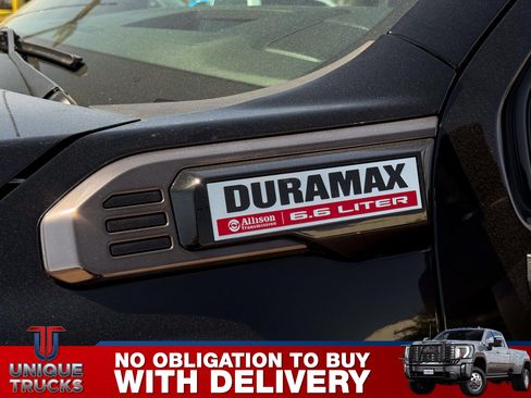 Used 2025 GMC Sierra 2500 AT4X AWD/4WD image 12