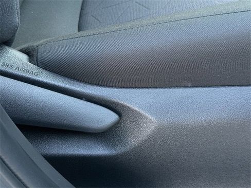 Used 2023 Toyota RAV4 XLE image 32