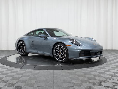 New 2026 Porsche 911 Carrera S RWD image 9