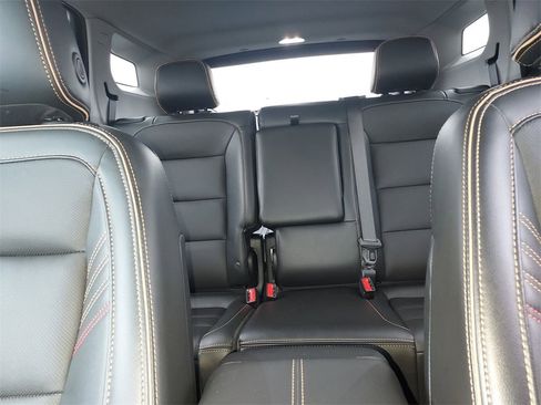 Used 2022 GMC Terrain AT4 w/ Tech Package image 13