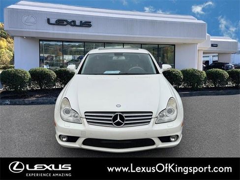 Used 2008 Mercedes-Benz CLS 550 image 8