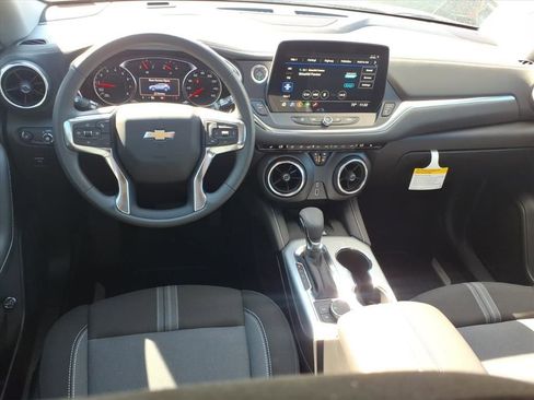 New 2026 Chevrolet Blazer LT w/ Convenience Package image 21