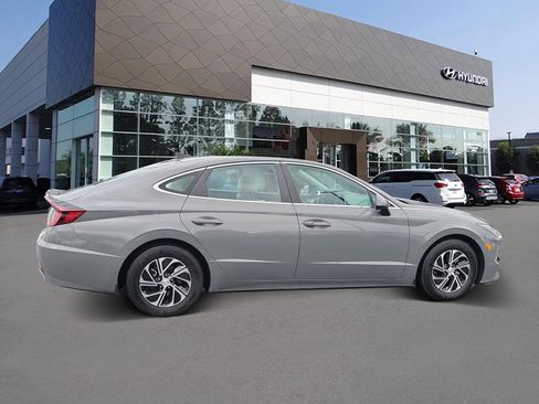 Certified 2023 Hyundai Sonata Blue image 3