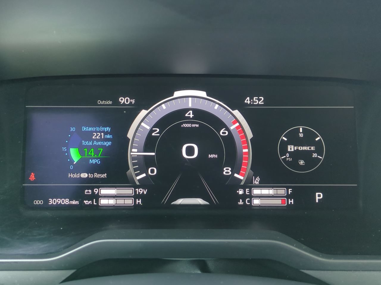 Used 2024 Toyota Tundra Limited AWD/4WD image 27