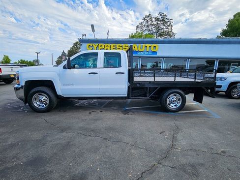 Used 2015 Chevrolet Silverado 2500 W/T AWD/4WD image 2