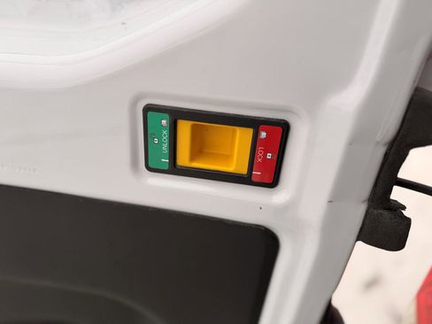 Used 2023 Ford Transit 250 w/ Exterior Upgrade Package image 26