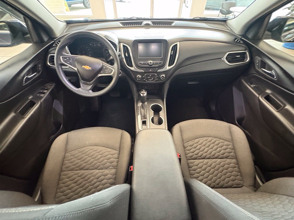 Used 2018 Chevrolet Equinox LT AWD/4WD image 17