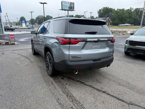 Used 2023 Chevrolet Traverse RS w/ LPO, Floor Liner Package FWD image 6