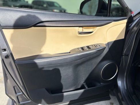 Used 2019 Lexus NX 300 FWD image 9