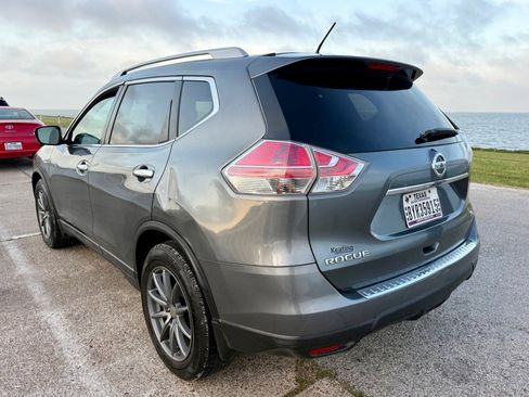 Used 2015 Nissan Rogue SL w/ SL Premium Package image 7
