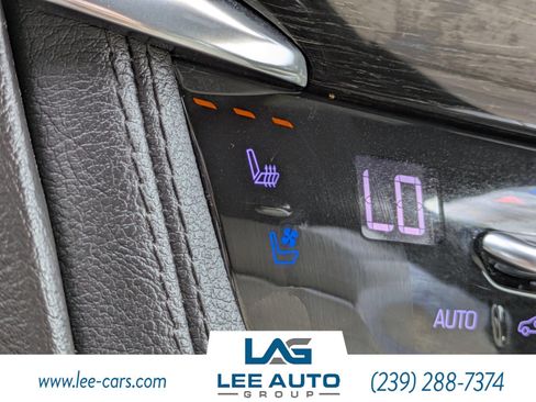 Used 2020 Cadillac XT6 Sport AWD/4WD image 28