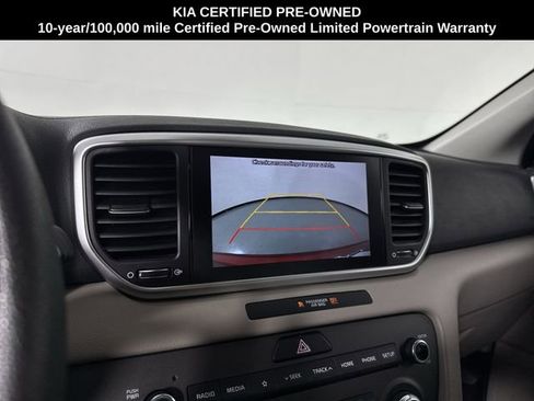 Certified 2022 Kia Sportage LX image 7