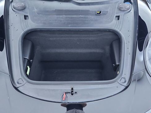 Used 2018 Porsche 911 Carrera 4 GTS image 42