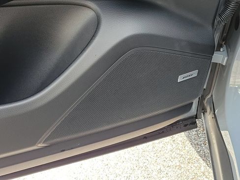 Certified 2024 Porsche Cayenne Coupe AWD/4WD image 27