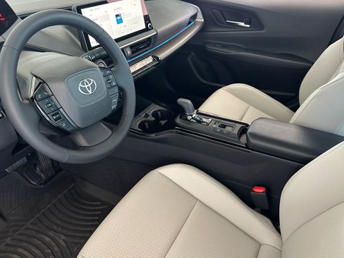 New 2026 Toyota Prius Limited AWD/4WD image 4