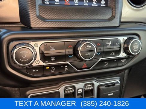 Used 2020 Jeep Wrangler Unlimited Sport image 19