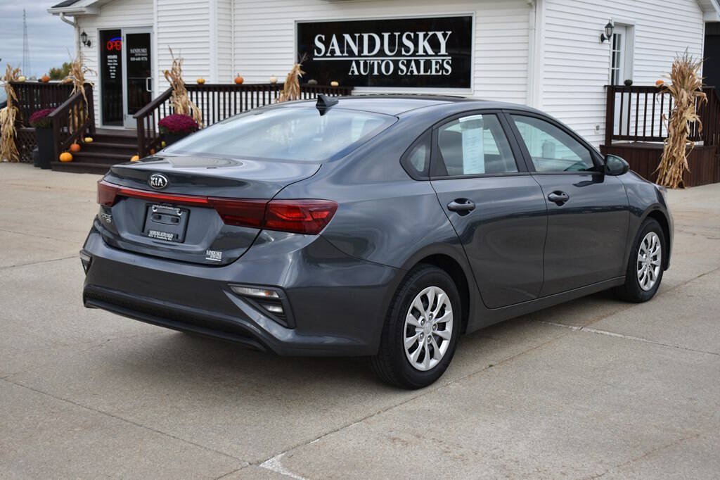 Used 2021 Kia Forte Sedan FWD image 3