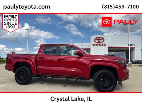 Certified 2025 Toyota Tacoma SR5 AWD/4WD image 1