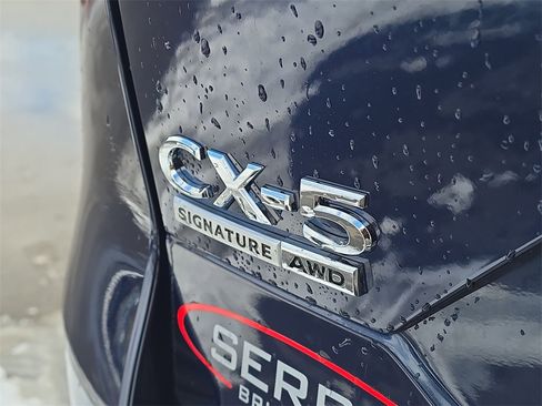New 2025 MAZDA CX-5 Signature image 7
