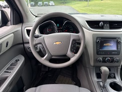 Used 2013 Chevrolet Traverse LS AWD/4WD image 20
