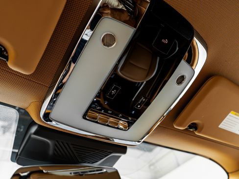 Used 2024 Rolls-Royce Spectre w/ Spectre Launch Package AWD/4WD image 40