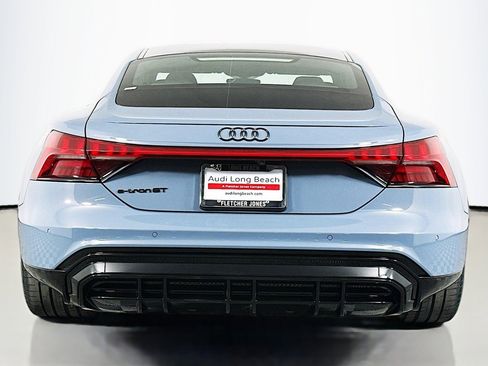 Used 2023 Audi e-tron GT Prestige w/ Prestige Package image 3