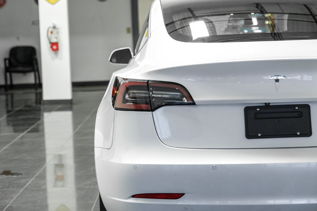 Used 2019 Tesla Model 3 Long Range RWD image 40