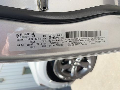 Used 2018 Dodge Journey Crossroad AWD/4WD image 33