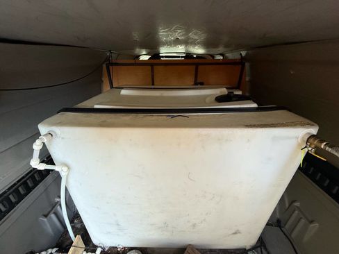 Used 2005 Ford E-350 and Econoline 350 Extended Super Duty image 18