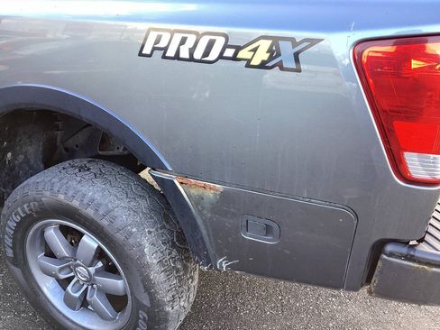Used 2015 Nissan Titan PRO-4X AWD/4WD image 22