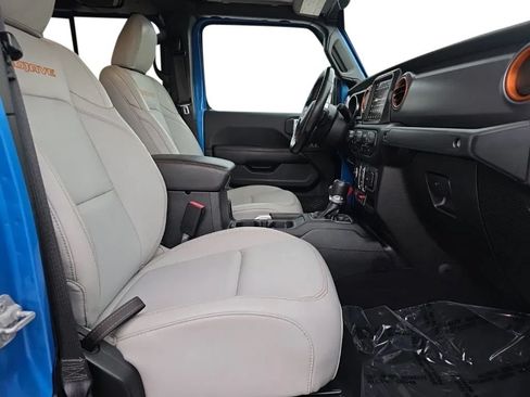 Used 2021 Jeep Gladiator Mojave AWD/4WD image 18