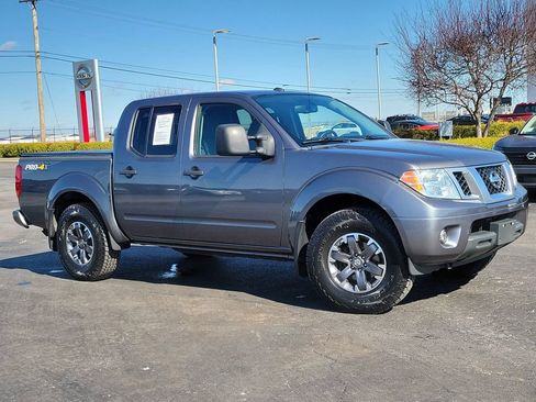 Used 2018 Nissan Frontier PRO-4X image 1