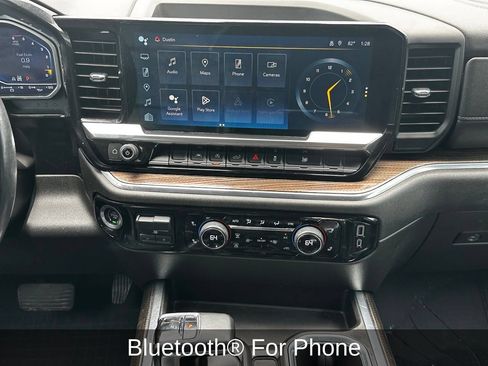 Used 2023 Chevrolet Silverado 1500 RST AWD/4WD image 17