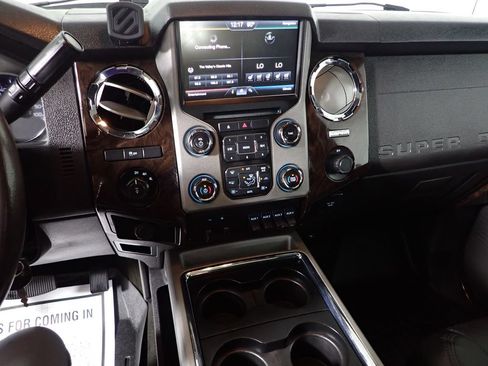 Used 2014 Ford F350 Platinum w/ Snow Plow Prep Package AWD/4WD image 30