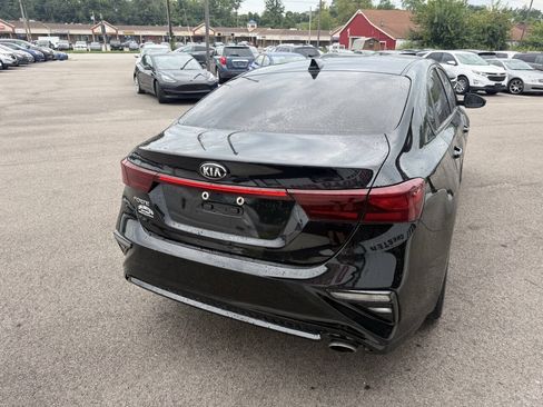 Used 2021 Kia Forte LXS FWD image 7