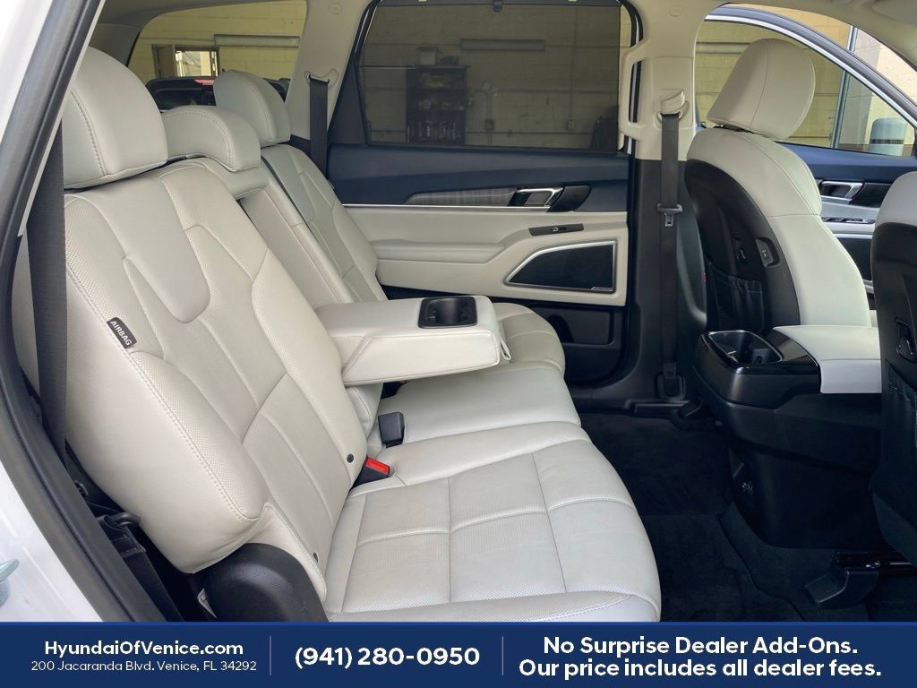 Used 2024 Kia Telluride EX FWD image 21