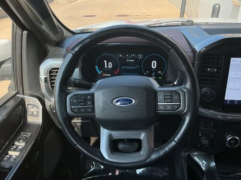 Used 2021 Ford F150 Lariat w/ Equipment Group 502A High AWD/4WD image 11