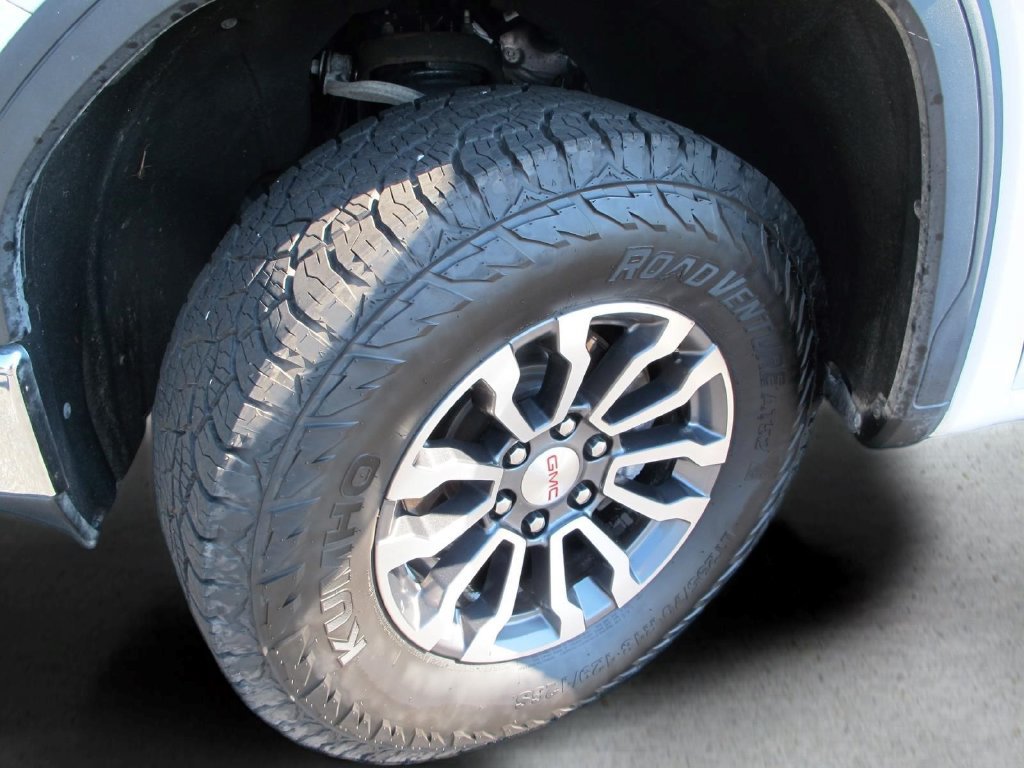 Used 2020 GMC Sierra 1500 4x4 Double Cab w/ Sierra Value Package image 25