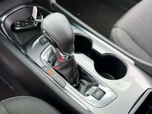 Used 2024 Chevrolet Malibu LT FWD image 31