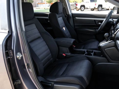 Used 2019 Honda CR-V LX image 41