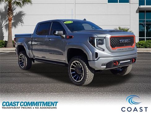 Used 2024 GMC Sierra 1500 AT4 w/ Technology Package image 3