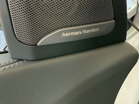 Used 2026 BMW X5 sDrive40i w/ M Sport Package image 18