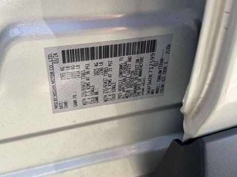 Used 2024 Nissan Rogue S FWD image 25