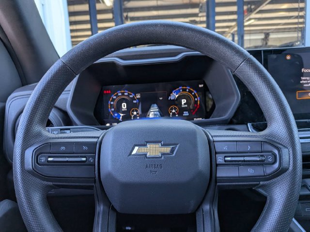 Used 2025 Chevrolet Colorado W/T RWD image 20