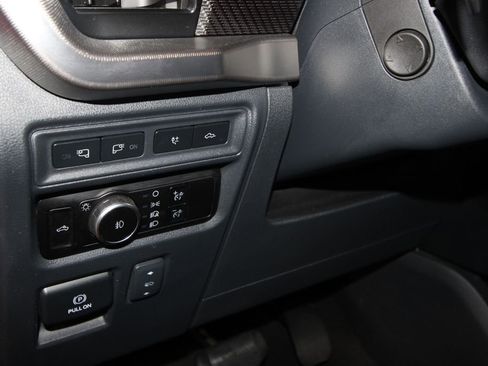 Used 2023 Ford F150 Raptor image 11