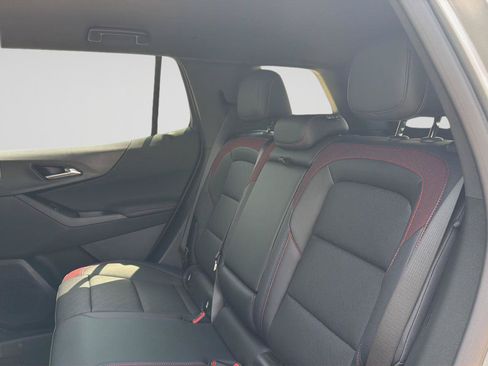 New 2026 Chevrolet Equinox RS w/ Convenience Package III FWD image 13