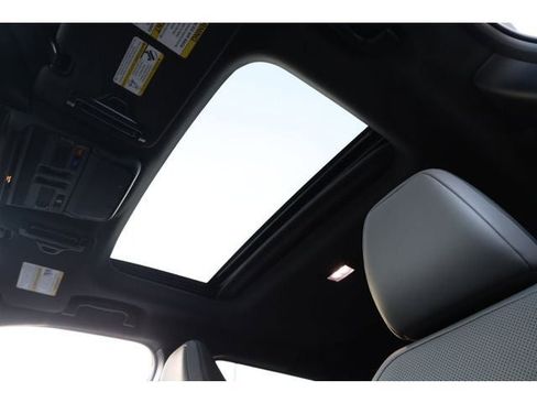 New 2026 Subaru Outback Limited AWD/4WD image 36