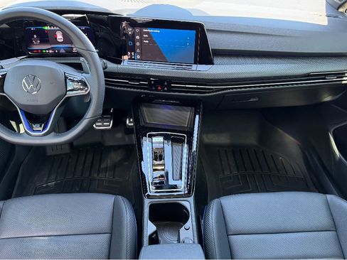 Used 2024 Volkswagen Golf R 2.0T (DSG) image 10