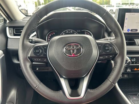 Certified 2025 Toyota RAV4 XLE w/ Weather Package AWD/4WD image 17