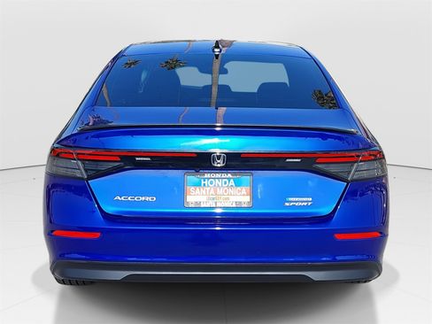 Used 2024 Honda Accord Sport image 6